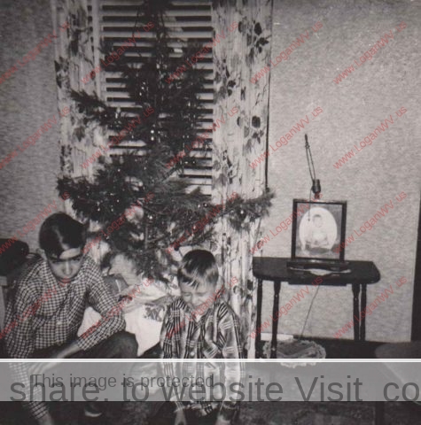 Christmas 1955 lower end of Lyburn