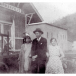 Unknown family at the Chapmanville Train Depot. Courtesy of Kathy Adams. If you can identify any of them, please leave a a comment and reference photo 3514. Unknown family at the Chapmanville Train Depot.