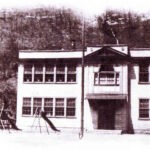 Circa 1930s, Dehue Grade School courtesy of Mary Helen Morris. Dehue, WV Grade School