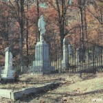 The William Anderson "Devil Anse" Hatfield (September 9, 1839 -- January 6, 1921) Monument at the Hatfield Family Cemetery at Sarah Ann in Logan County. The statue of “Devil” Anse Hatfield was made in Italy from photographs sent by his children – he had thirteen! The tombstones on the left of the Devil Anse Monument are for the two sons that were killed by the McCoys the same day. <br />You may also enjoy
<a href="https://loganwv.us/hatfield-pioneers/">Hatfield Pioneers</a>. Devil Anse Hatfield Monument