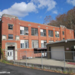 Old Aracoma High School (1929-1962) at Coal Branch taken 11-11-2011. Old Aracoma High School