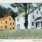 Holden, WV 1940s Postcard
