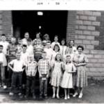 Slagle Grade School 1959<br />
Contest Entry #32 32 - Slagle Grade School 1959