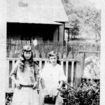 Virginia and Elizabeth Taylor in front yard Aug. 19, 1923. Virginia and Elizabeth Taylor in front yard Aug. 19, 1923.