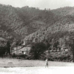 Baseball field at Earling, WV courtesy of John Paul Curry. Earling, WV