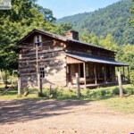 A photo of a home at Pardee, Logan County, WV